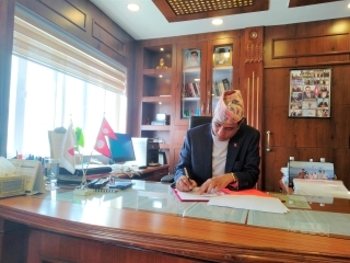 signing2