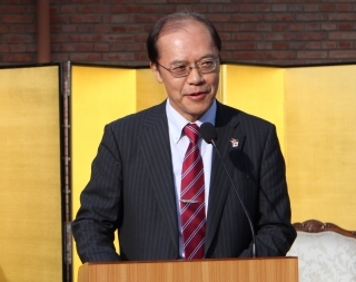 photo2