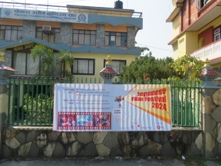 photo1